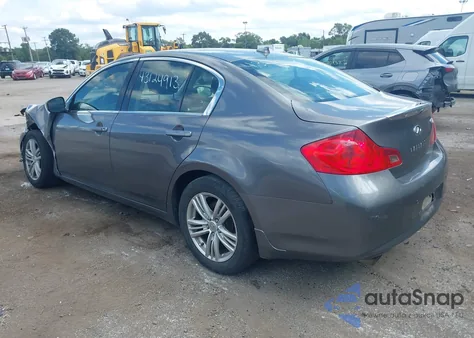 2013 Infiniti G37 z USA, uszkodzony, nr VIN JN1CV6AR3DM756731